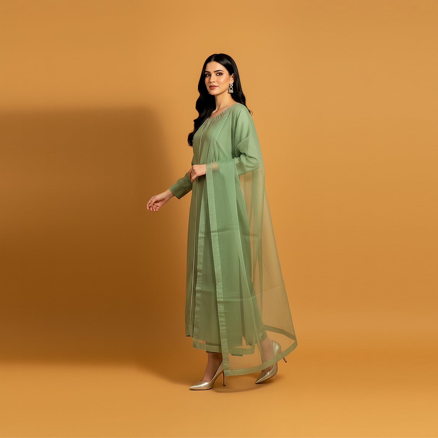 Code: 7209 ( 3 Piece Outfit )