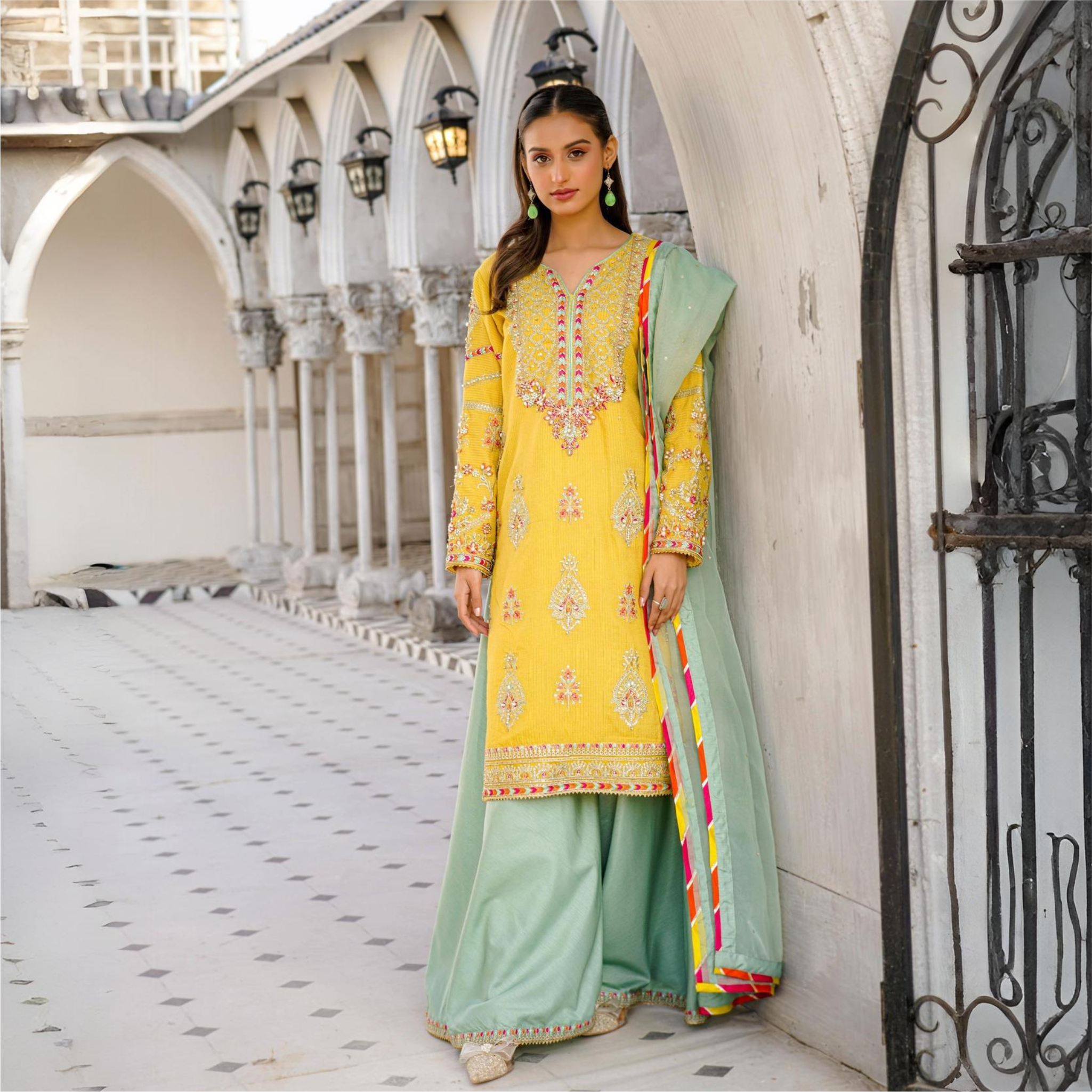 Code: 7184 ( 3 Piece Outfit )