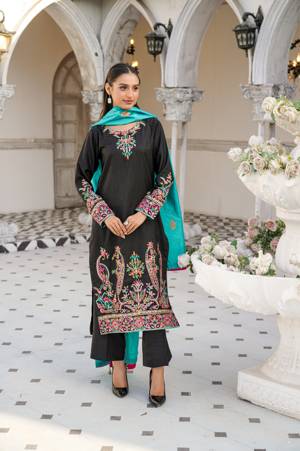 Code: 7173 (3 Pc Outfit) Black