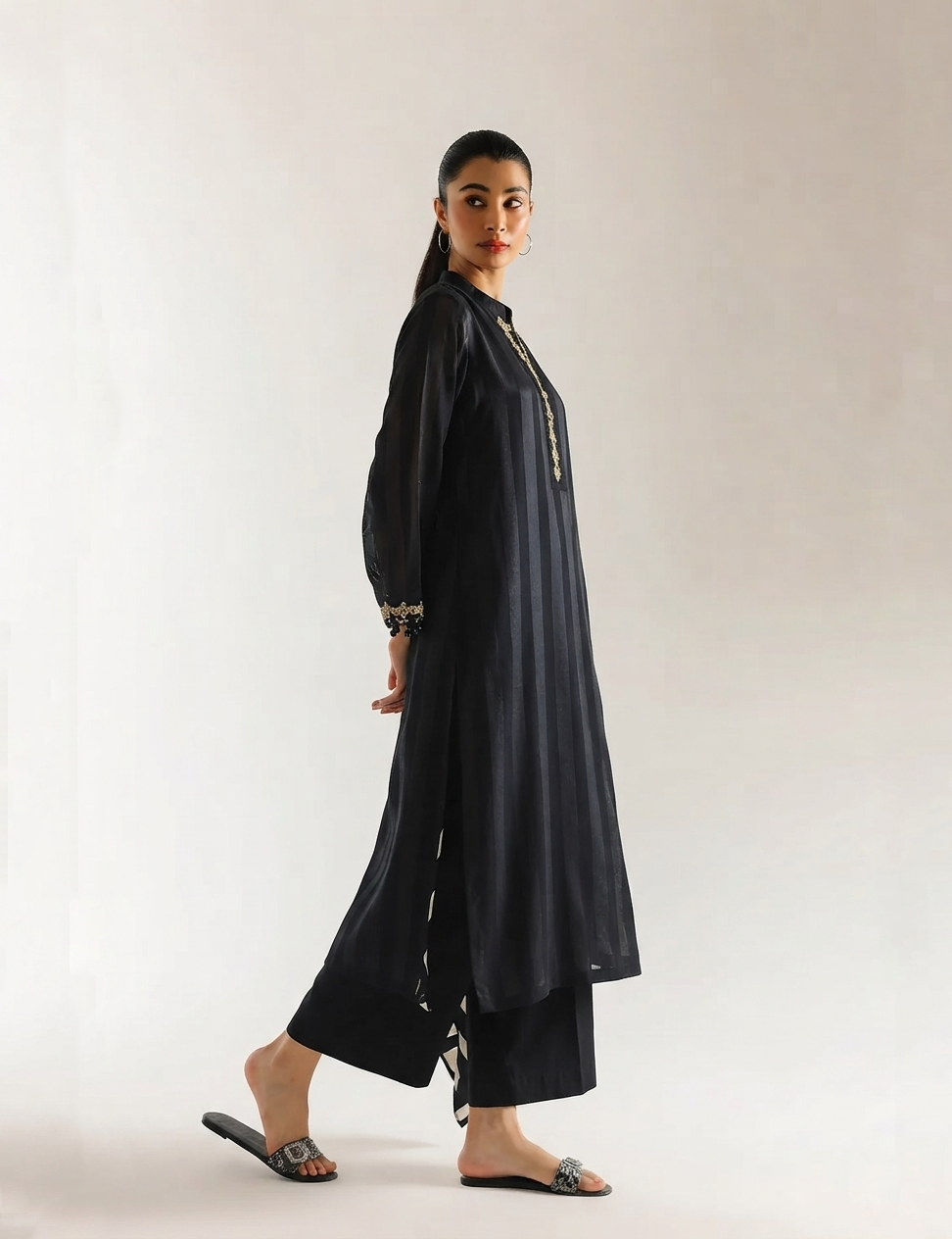 Monochrome Elegance – 3-Piece Stitched Chiffon Outfit