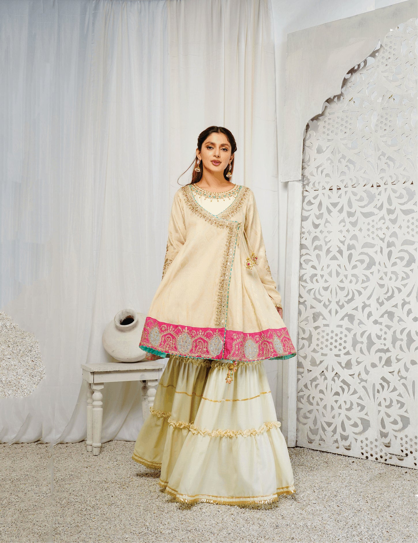 Code: 5912B (3 Piece Outfit)