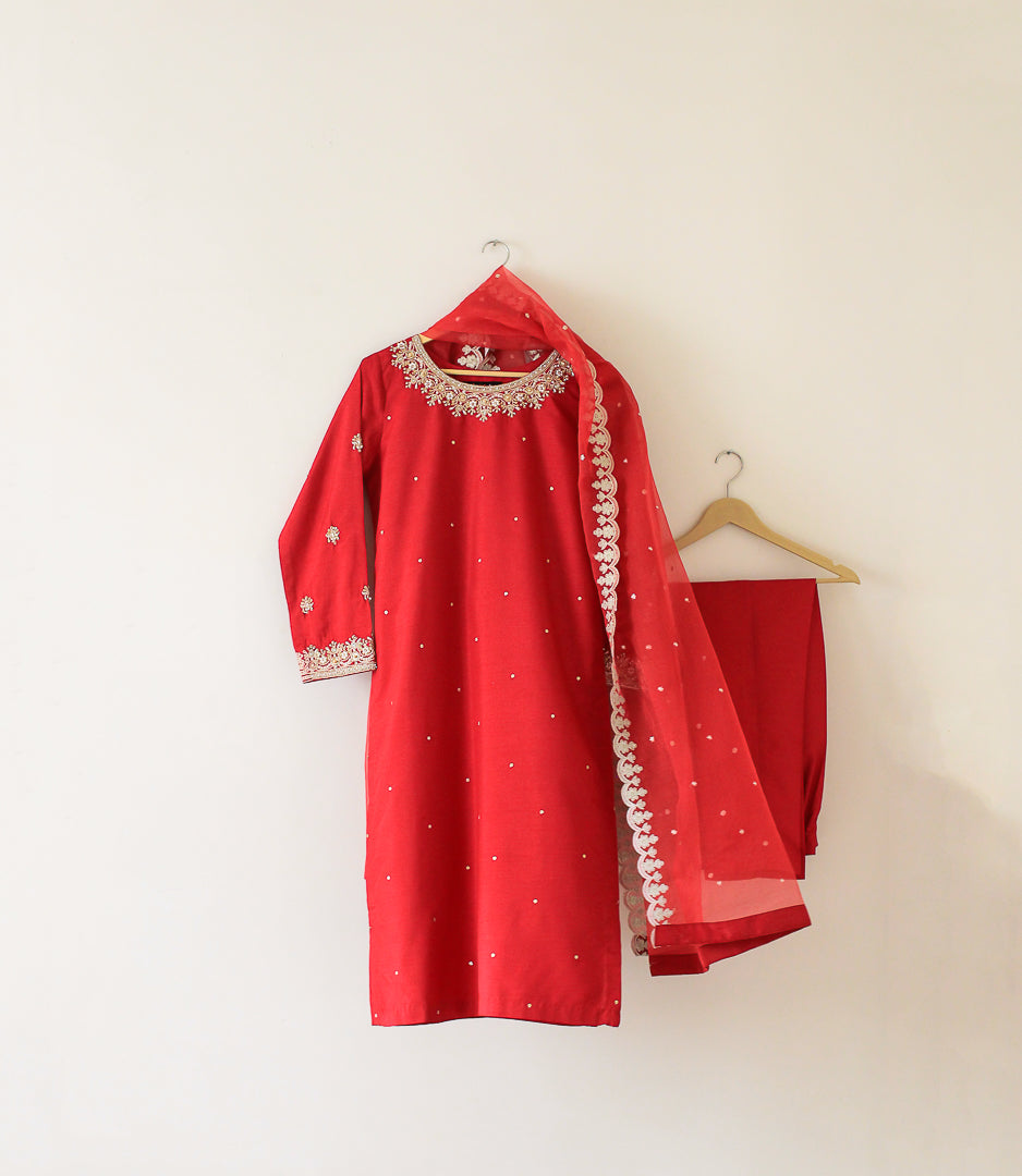 Code: 7101 ( 3 Piece Outfit )