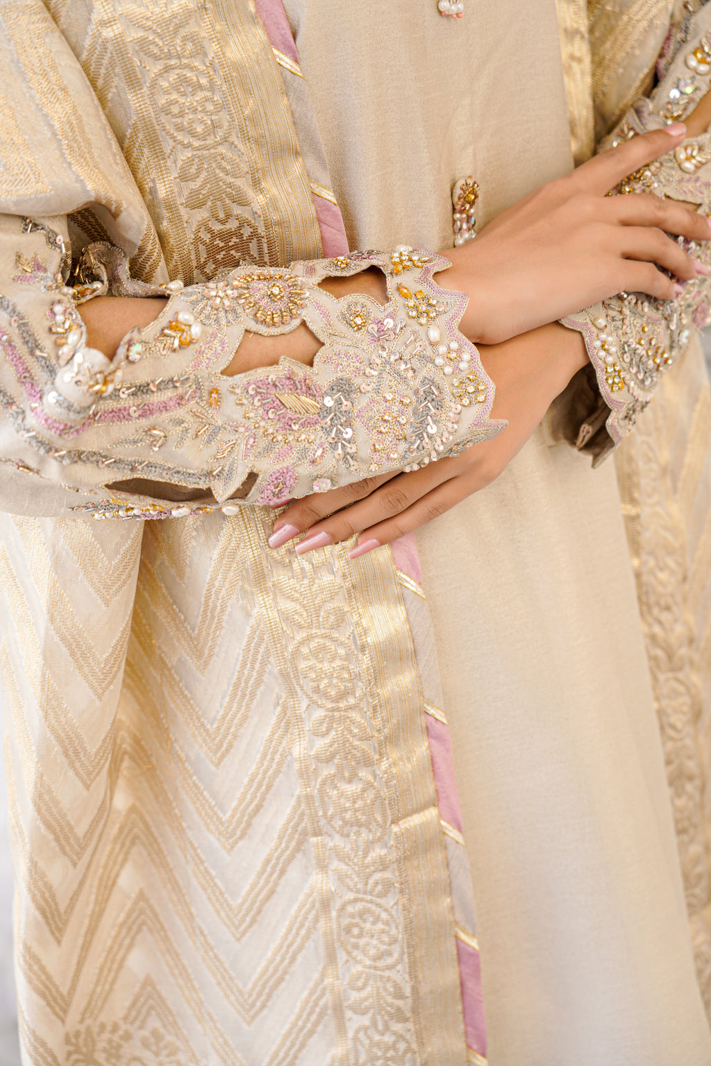 Code: 7146A ( 3 Pc Outfit )