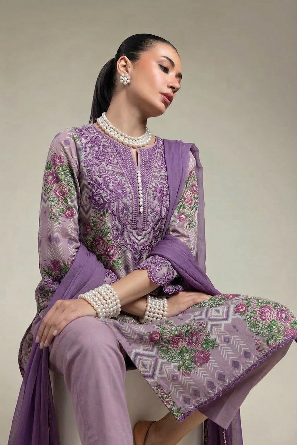 3 Piece Printed Lawn Suit - Embroidered
