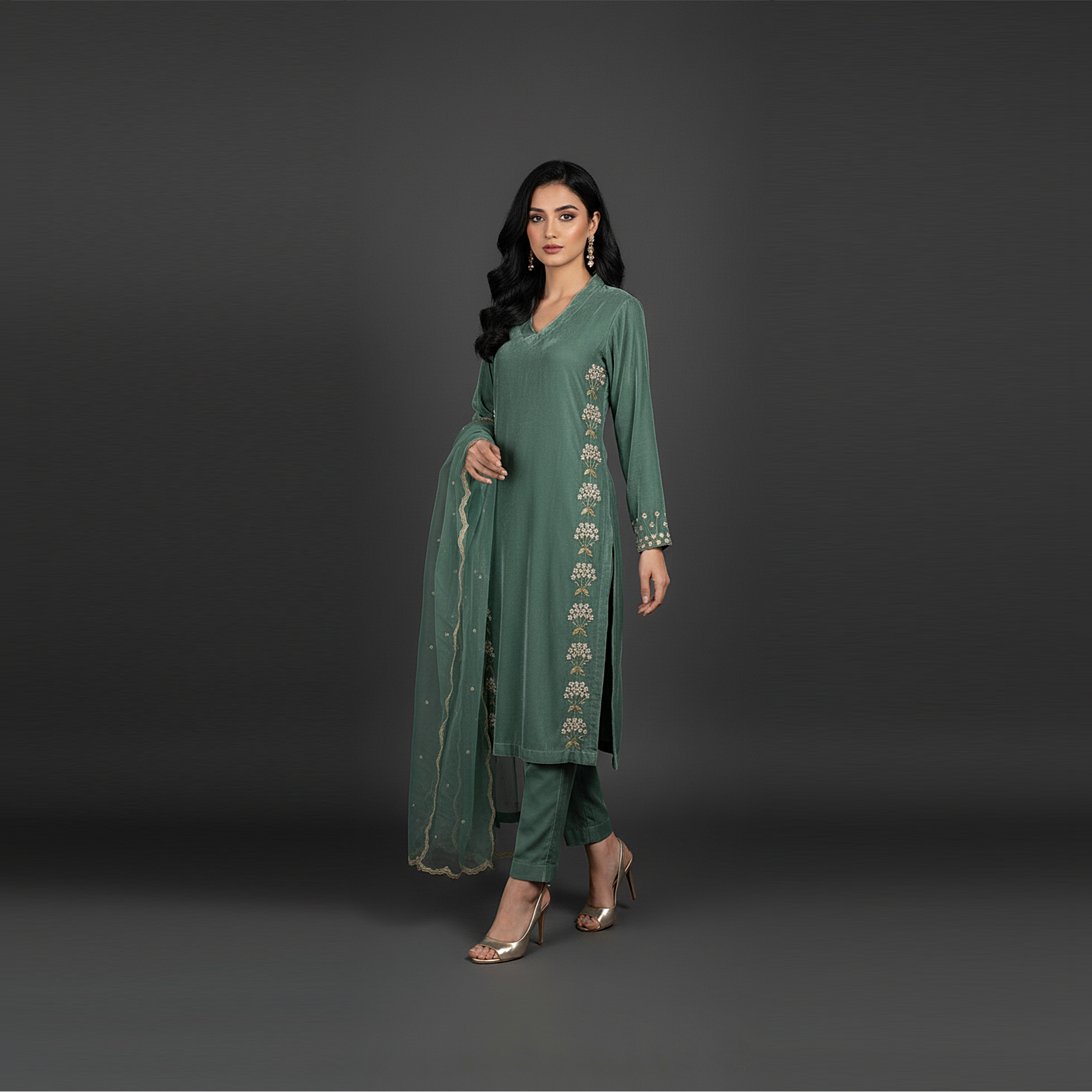 Code: 7130 ( 3 Piece Outfit ) Leaf Green