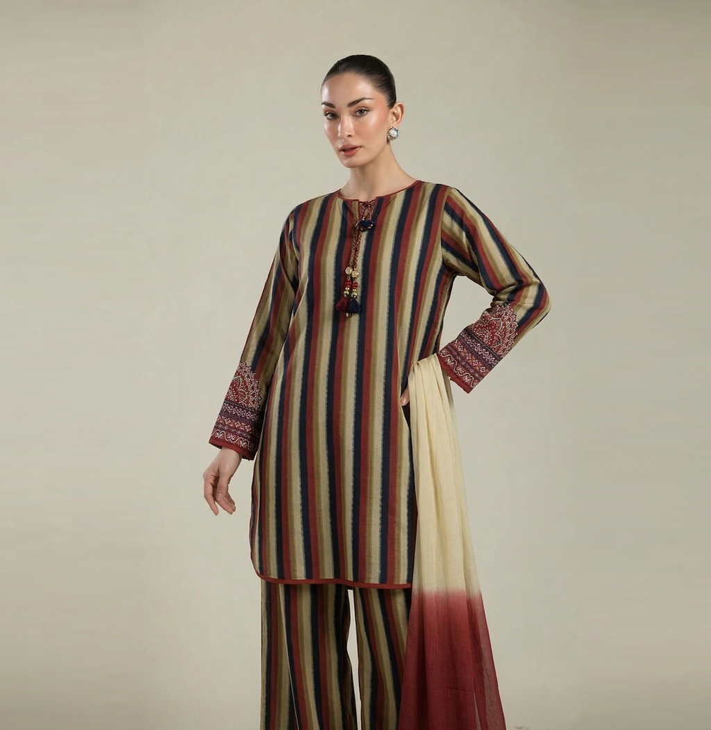 3 Piece Printed Lawn Suit - Embroidered